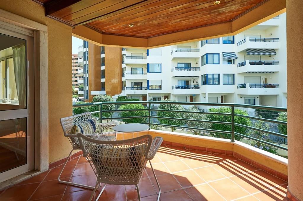 Oceanario 2 Bedroom Apartment - Sea View And Pool Cascais Bagian luar foto