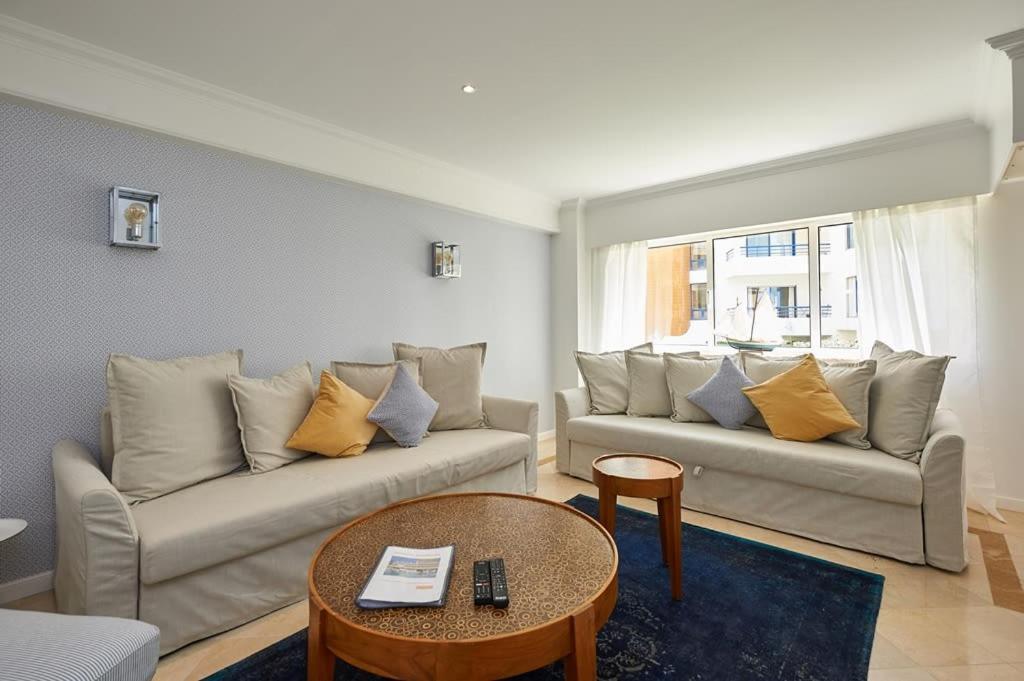 Oceanario 2 Bedroom Apartment - Sea View And Pool Cascais Bagian luar foto