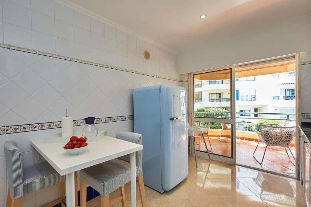 Oceanario 2 Bedroom Apartment - Sea View And Pool Cascais Bagian luar foto